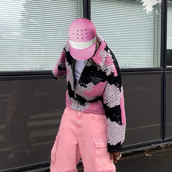 Lightweight, stylish, and designed for trendsetters—CEECAP is the perfect blend of fashion and fu...